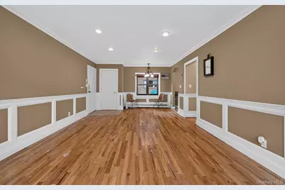 317 Main Street #C, Roslyn, NY 11576 - Photo 3