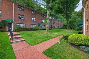 317 Main St, Roslyn, NY 11576 - Photo 21