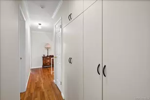 26 Rose St, White Plains, NY 10605 - Photo 15