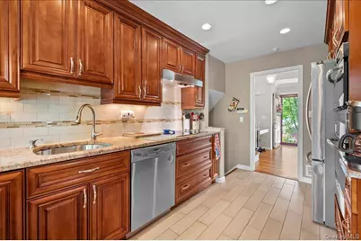 26 Rose Street, White Plains, NY 10605 - Photo 7