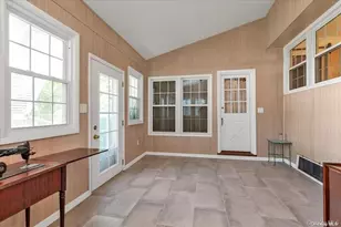 1002 Eglon Ct, Merrick, NY 11566 - Photo 9