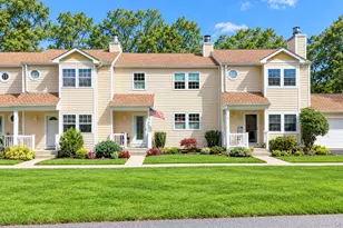 2 Adams Commons, Yaphank, NY 11980 - Photo 3