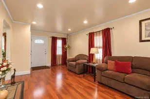 12 Kingston St, Elmont, NY 11003 - Photo 3