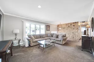 113 N Lewis Ave, Lindenhurst, NY 11757 - Photo 5