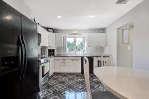 113 N Lewis Ave, Lindenhurst, NY 11757 - Photo 11