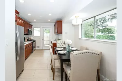 21 Dewey Road, Commack, NY 11725 - Photo 9