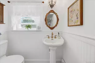 2521 Hollers Ave, Bronx, NY 10475 - Photo 11