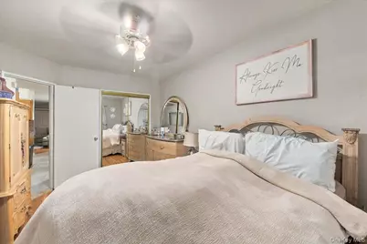 1512 Stadium Avenue, Bronx, NY 10465 - Photo 5