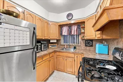 1512 Stadium Avenue, Bronx, NY 10465 - Photo 3