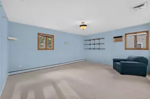 15 Country Ct, Hicksville, NY 11801 - Photo 19