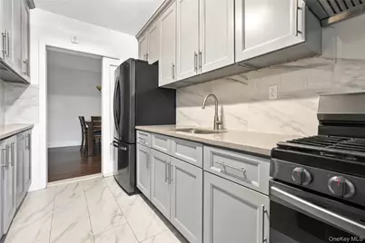 26-25 Union Street #1C, Flushing, NY 11354 - Photo 13