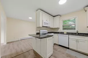 1668 Route 9, Wappingers Falls, NY 12590 - Photo 11