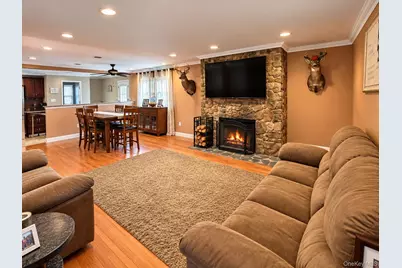 61 5th Avenue, East Rockaway, NY 11518 - Photo 3