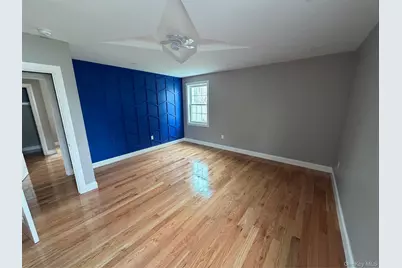 [Address not provided], Jamaica, NY 11434 - Photo 19