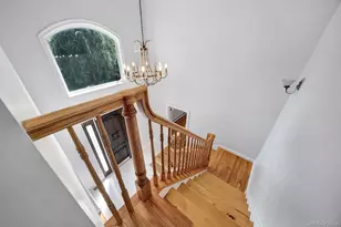 75 Whiskey Rd, Coram, NY 11727 - Photo 37