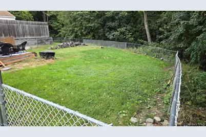 102 Sproat Street, Middletown, NY 10940 - Photo 3