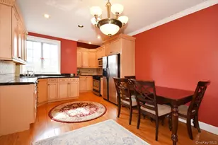 38-30 Douglaston Pkwy, Douglaston, NY 11363 - Photo 9