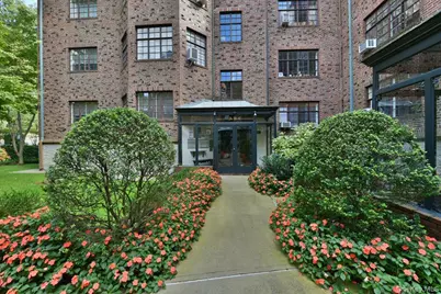 38-30 Douglaston Parkway #4B, Douglaston, NY 11363 - Photo 5