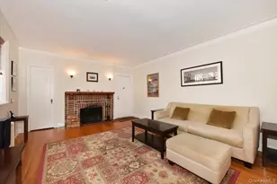 38-30 Douglaston Pkwy, Douglaston, NY 11363 - Photo 7