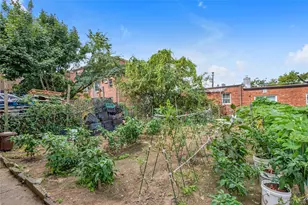 25-18 123rd St, Flushing, NY 11354 - Photo 17