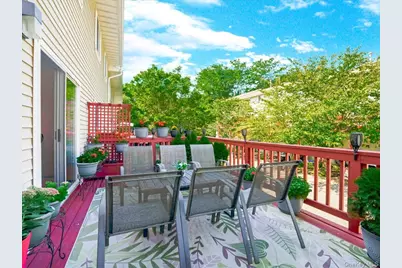 208 Hendrick Avenue E, Glen Cove, NY 11542 - Photo 19
