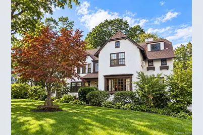 71 Arleigh Road, Great Neck, NY 11021 - Photo 1