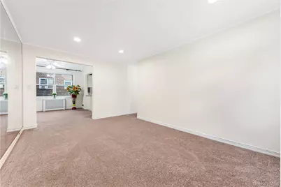 24 Edwards Street #1G, Roslyn Heights, NY 11577 - Photo 9