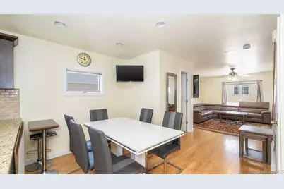 11 Schuyler Terrace, Bronx, NY 10465 - Photo 5