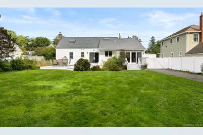 627 6th Street, East Northport, NY 11731 - Photo 19
