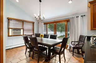 627 6th St, East Northport, NY 11731 - Photo 9