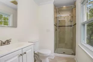65 Lockwood Ln, Greenwich, CT 06878 - Photo 17