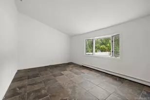 20 Hilltop Dr, Mount Sinai, NY 11766 - Photo 11