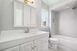 65 Sherwood Dr, Larchmont, NY 10538 - Photo 13