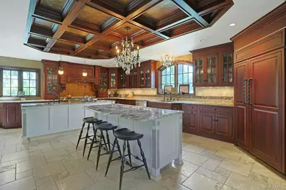77 Deerhurst Road, Scarsdale, NY 10583 - Photo 13
