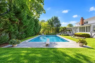 28 S Lot Rd, Smithtown, NY 11787 - Photo 5