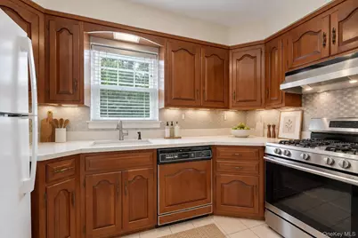 52 Fisher Avenue, Tuckahoe, NY 10707 - Photo 9