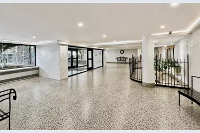 60-11 Broadway #6U, Woodside, NY 11377 - Photo 3