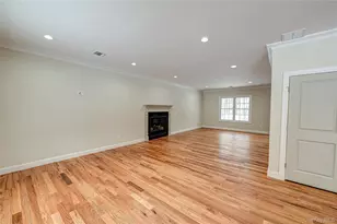 2 Mini Ct, Manorville, NY 11949 - Photo 9