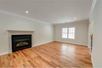 2 Mini Court, Manorville, NY 11949 - Photo 7