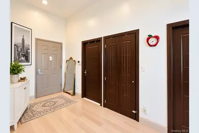 4142 College Point Boulevard #7B, Flushing, NY 11355 - Photo 5