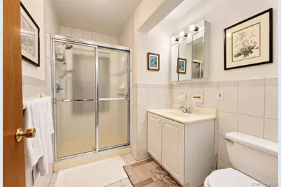 68 Elaine Terrace, Yonkers, NY 10701 - Photo 27