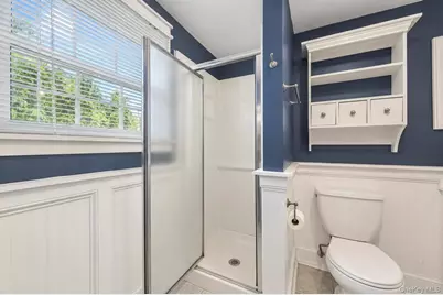355 W Islip Boulevard, West Islip, NY 11795 - Photo 39