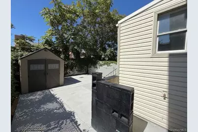 149 Beach 27th Street, Far Rockaway, NY 11691 - Photo 15