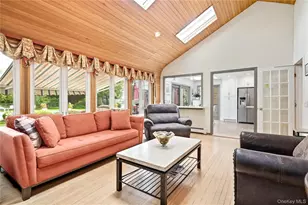15 Salt Meadow Ln, Bayport, NY 11705 - Photo 27