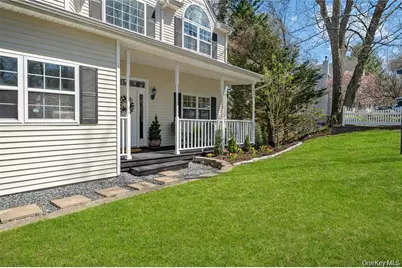 33 Potter Lane, Huntington, NY 11743 - Photo 3
