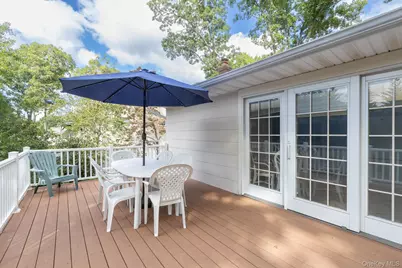16 Arlington Avenue, Saint James, NY 11780 - Photo 23