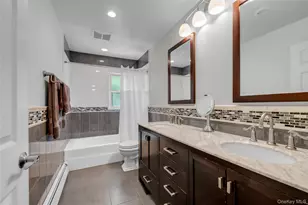 67 Reed Dr, Roslyn, NY 11576 - Photo 17
