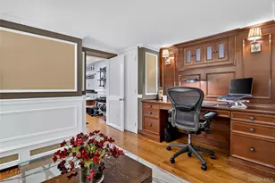 17 Sinclair Martin Dr, Roslyn, NY 11576 - Photo 19