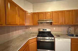136-05 Sanford Ave, Flushing, NY 11355 - Photo 13