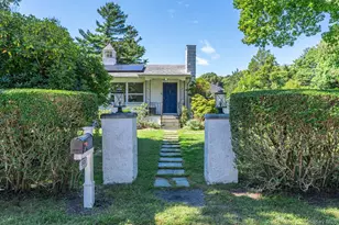 3825 Stars Rd, East Marion, NY 11939 - Photo 5